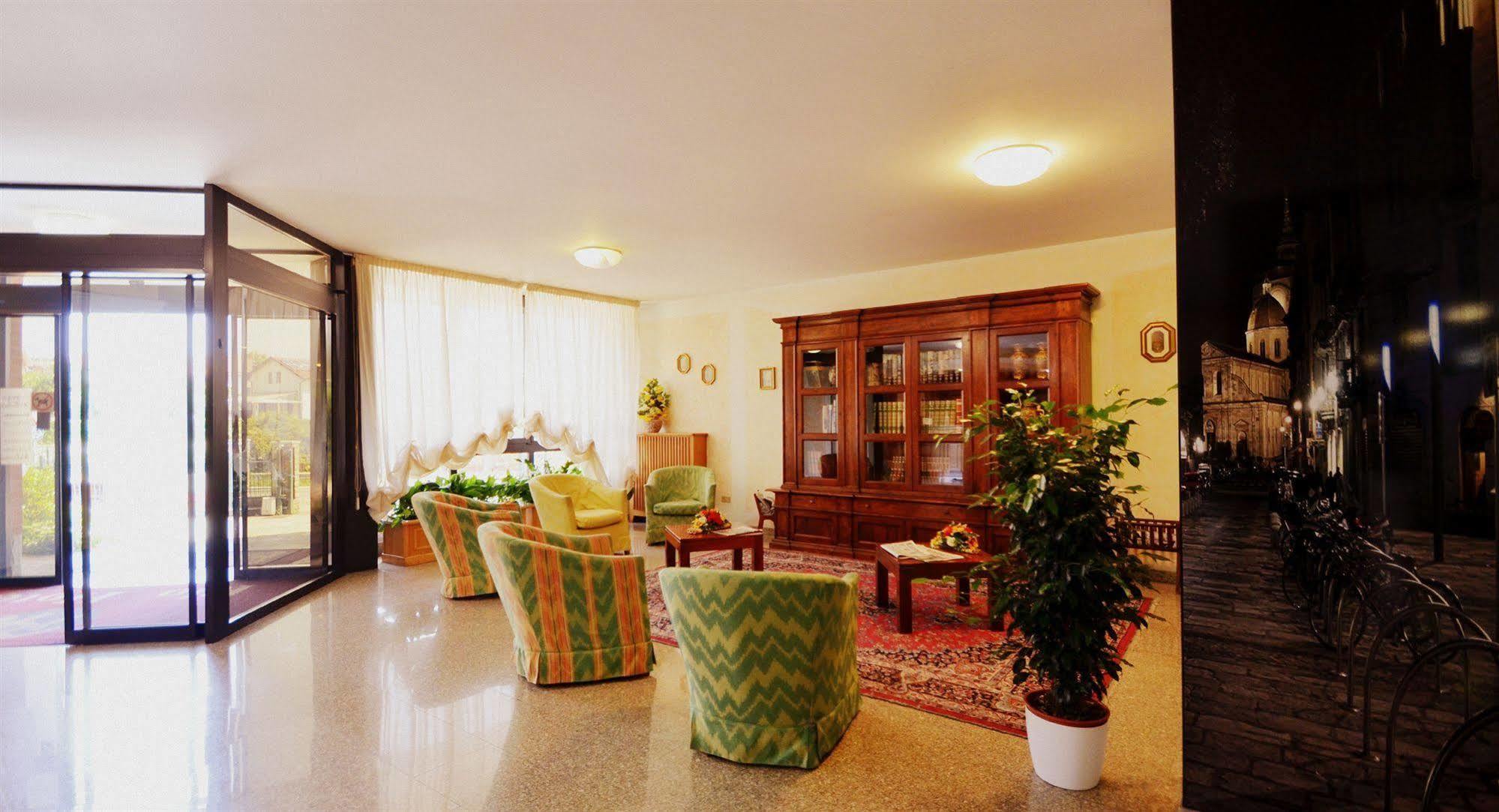 Rio Hotel Rivalta di Torino Exteriör bild